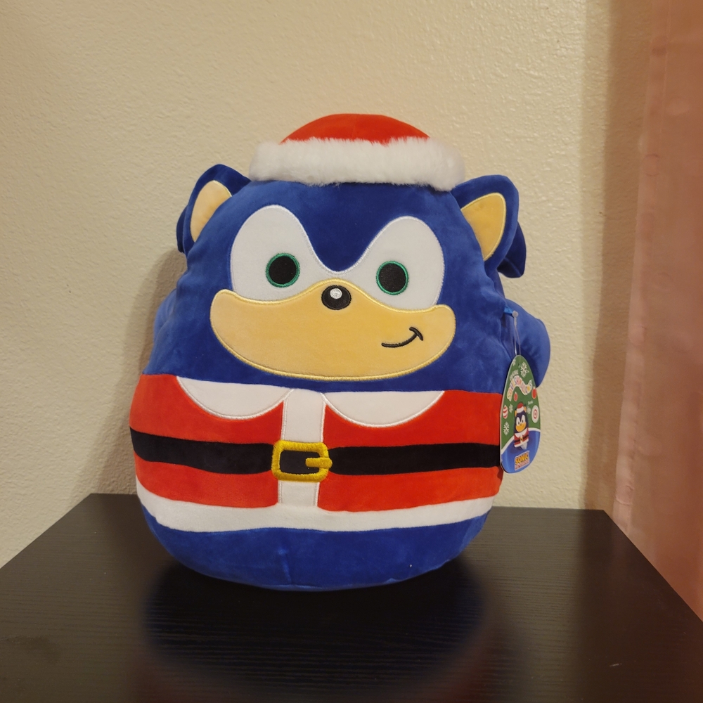 Squishmallows Sonic The Hedgehog With Santa Outfit Plush Toy NWT